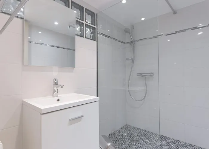 Duplex Saint-henry By Halldis *