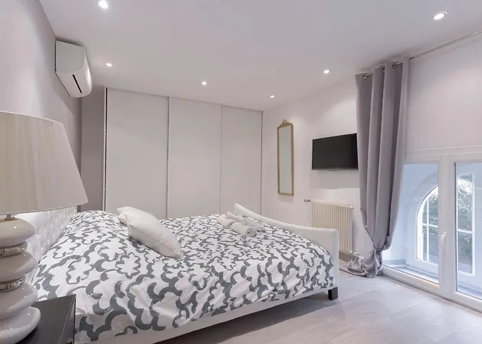 Duplex Saint-henry By Halldis Cannes